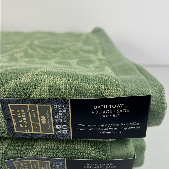 William Morris Bath Towel Set 2 Pc Sage Green Foliage Print Cotton 30 x 54 NEW - Picture 2 of 8